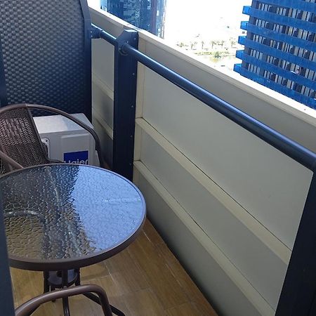 Ferienwohnung Аппартаменты В Батуми С Видом На Море В Orbi City Exterior foto