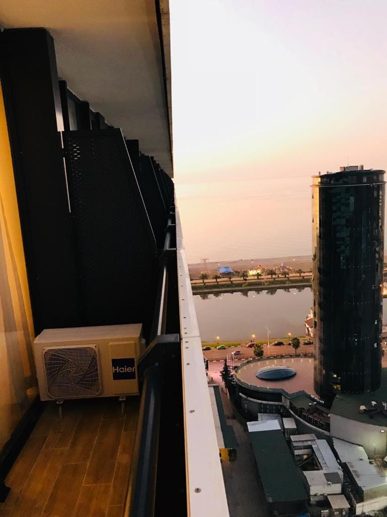 Ferienwohnung Аппартаменты В Батуми С Видом На Море В Orbi City Zimmer foto