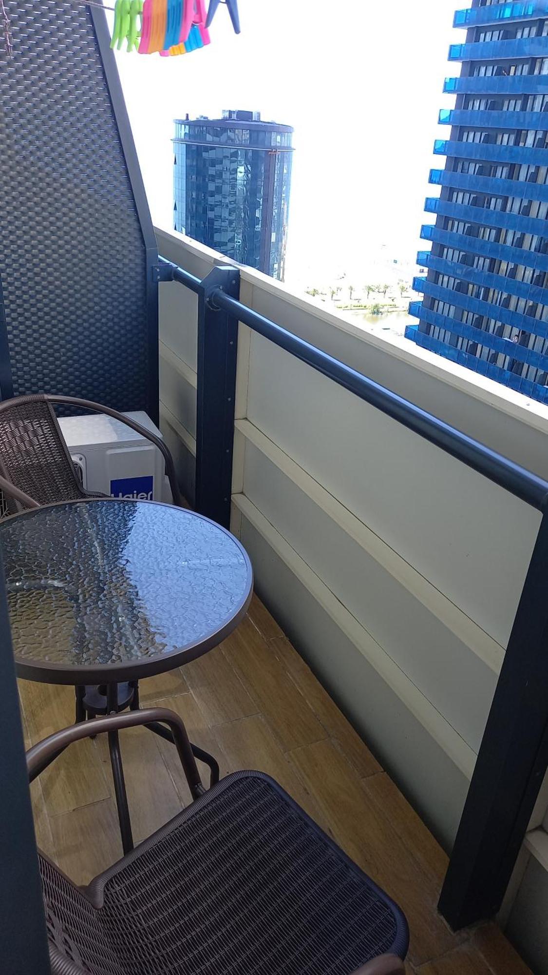 Ferienwohnung Аппартаменты В Батуми С Видом На Море В Orbi City Exterior foto